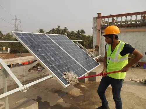 Solar Maintenance Service